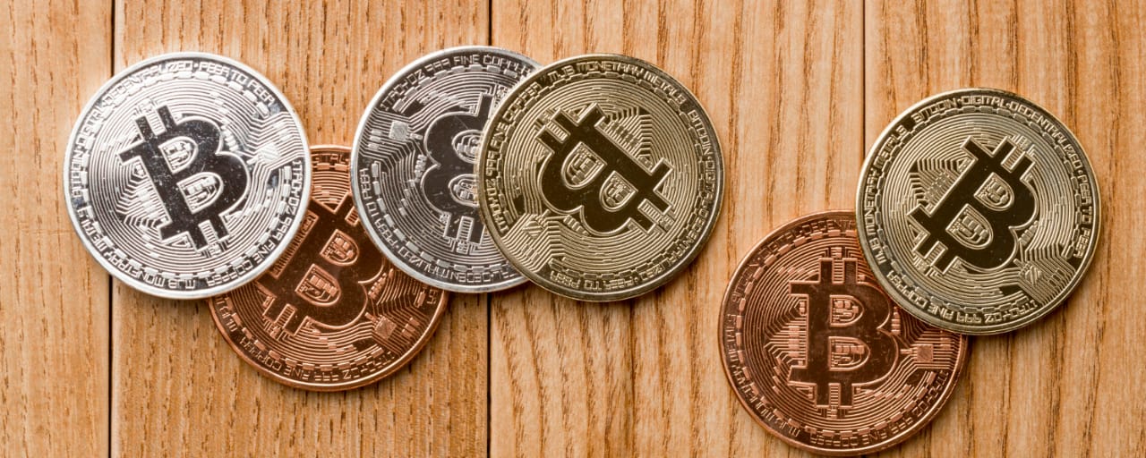 Fed Governor Waller Favors Holding Rates Steady as Bitcoin Moves Above $80,000